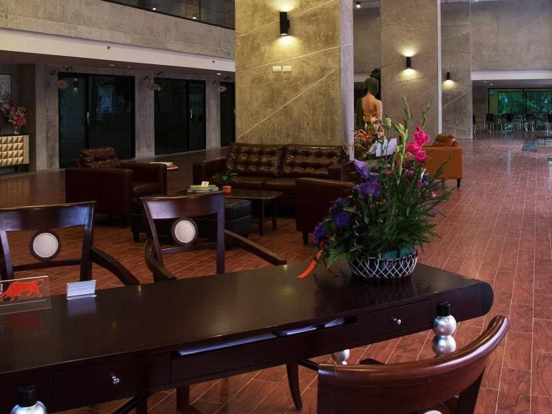 Prestige Chiang Mai Hotel Exterior foto
